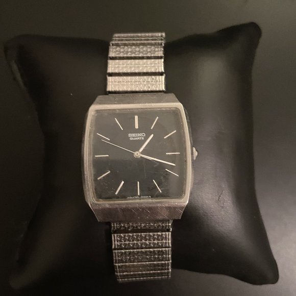 Sold-Vintage Seiko 90's silver watch. Made in USA - Picture 1 of 1
